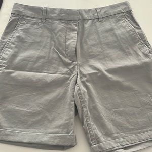 Gap Gray Women’s Cargo Short